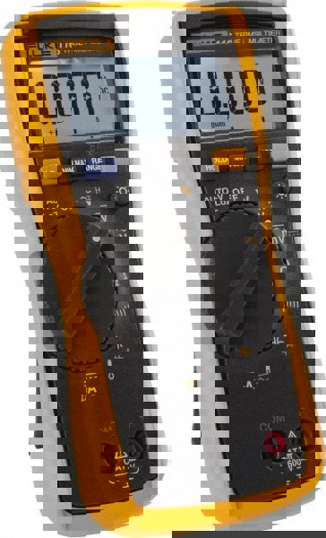 CAT III, Auto Ranging Digital Manual Ranging & True RMS Multimeter: 600 VAC/VDC